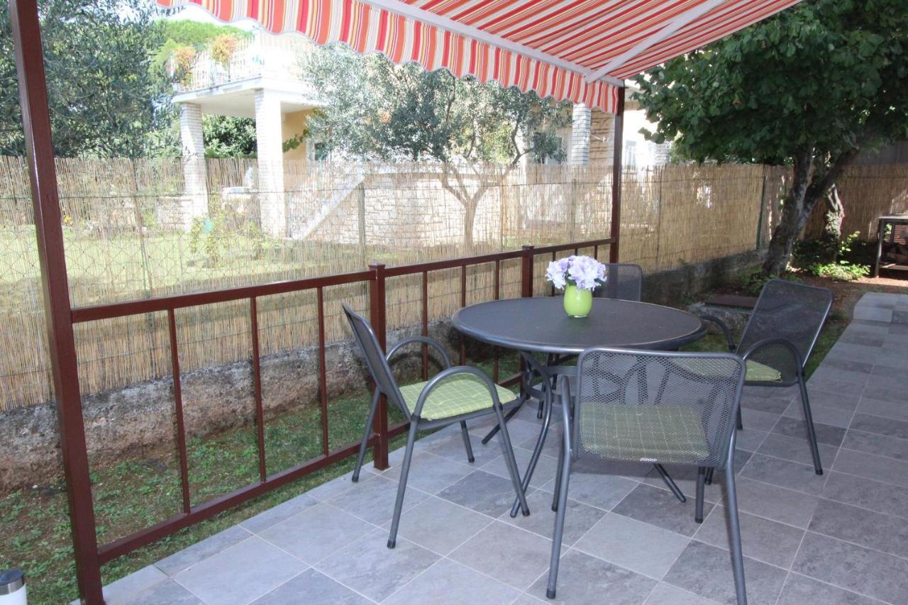 Apartments Mirela โรวีน ภายนอก รูปภาพ