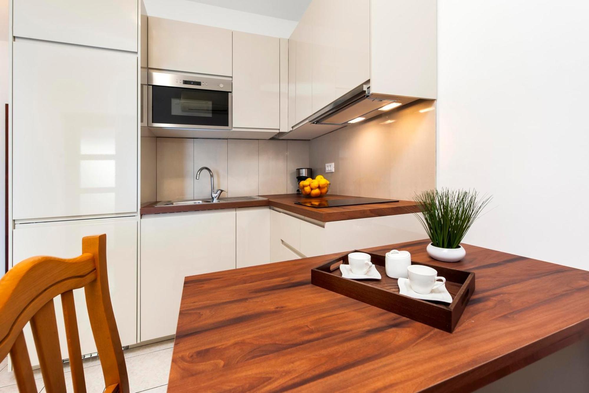 Apartments Mirela โรวีน ภายนอก รูปภาพ