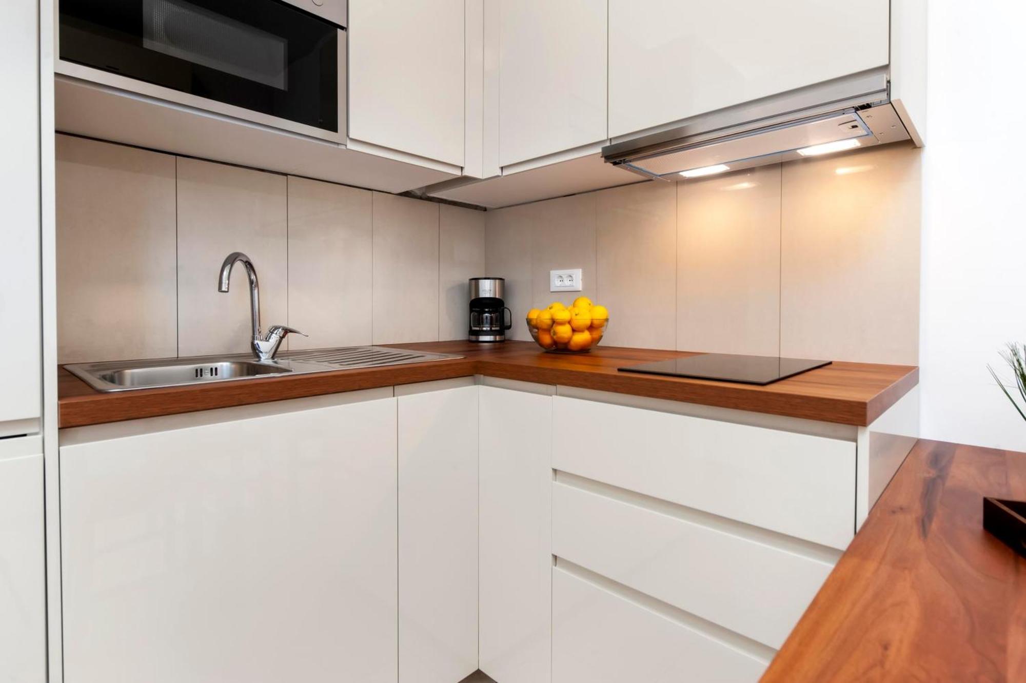 Apartments Mirela โรวีน ภายนอก รูปภาพ